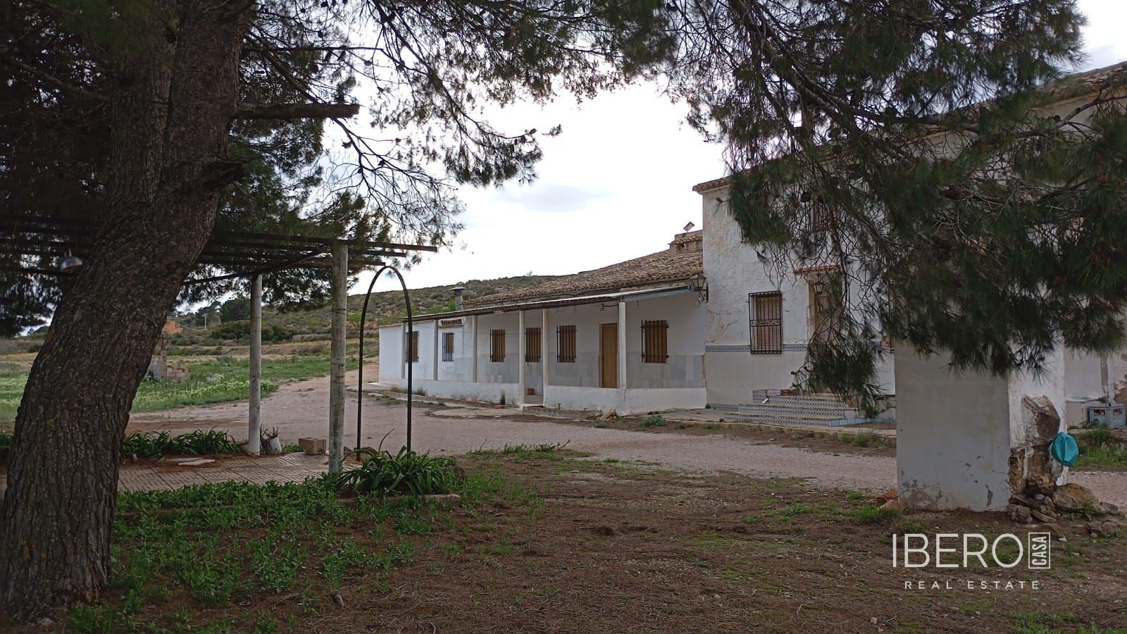 Dům jiný Yecla