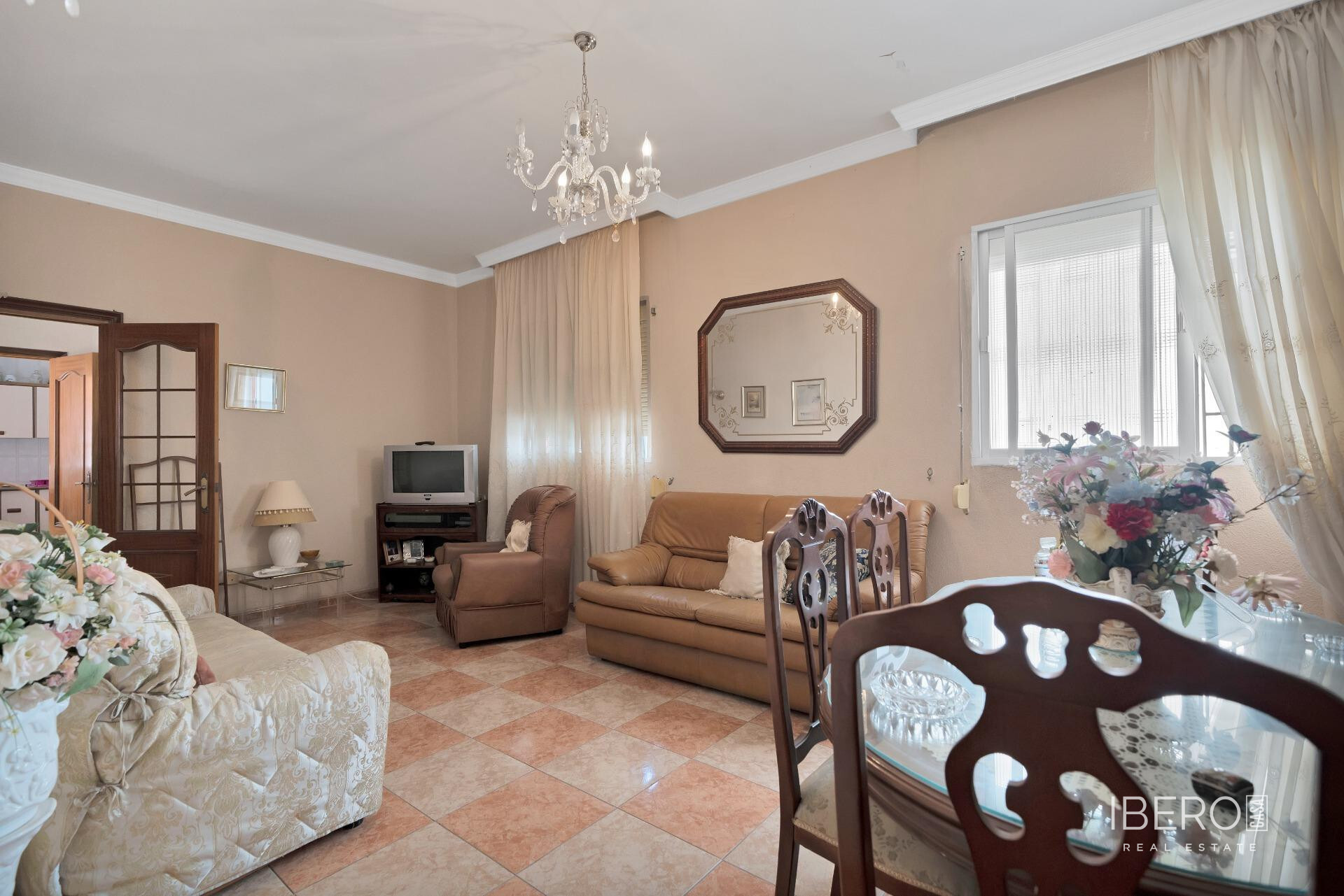 Casa 5 habitaciónes LA LINEA DE LA CONCEPCION, Cádiz