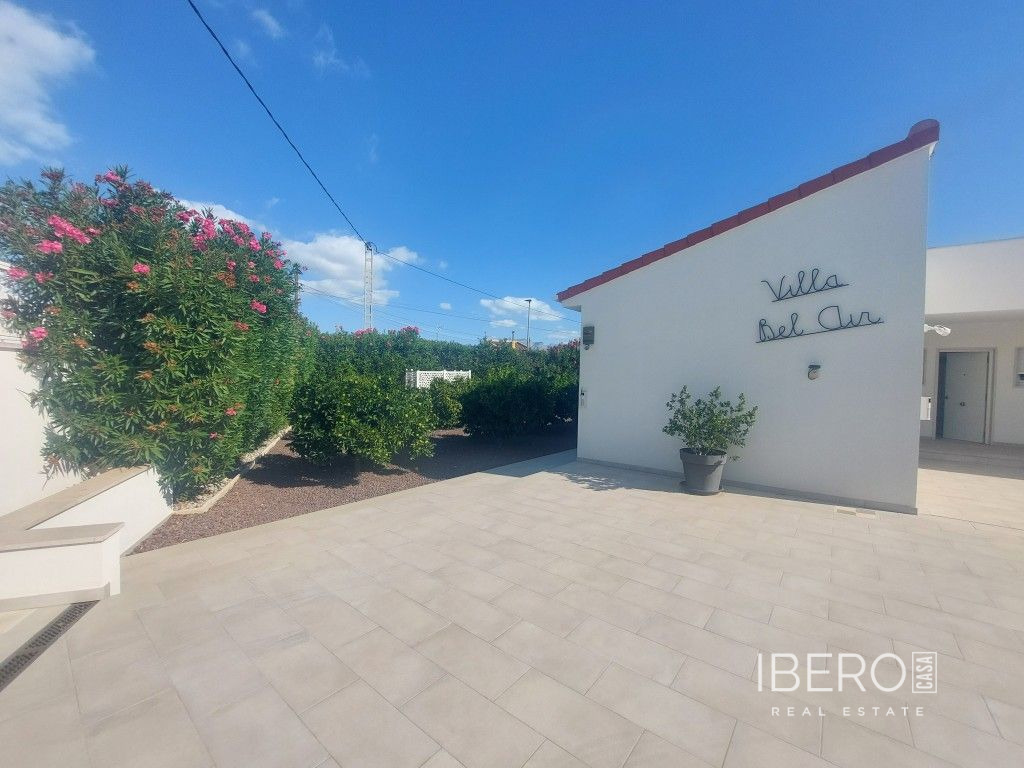Casa 5 habitaciónes Albir