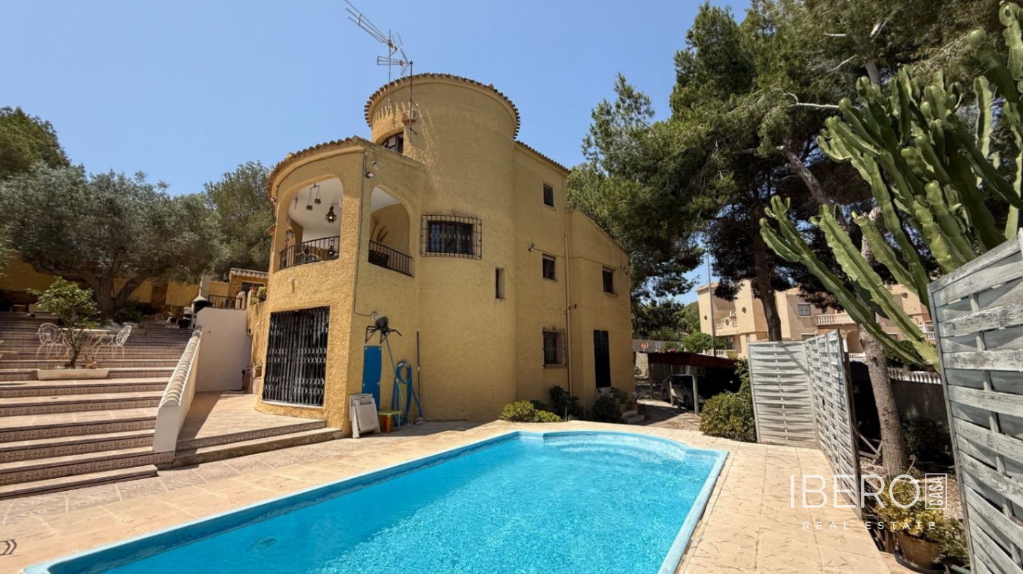 Casa 6 habitaciónes Orihuela