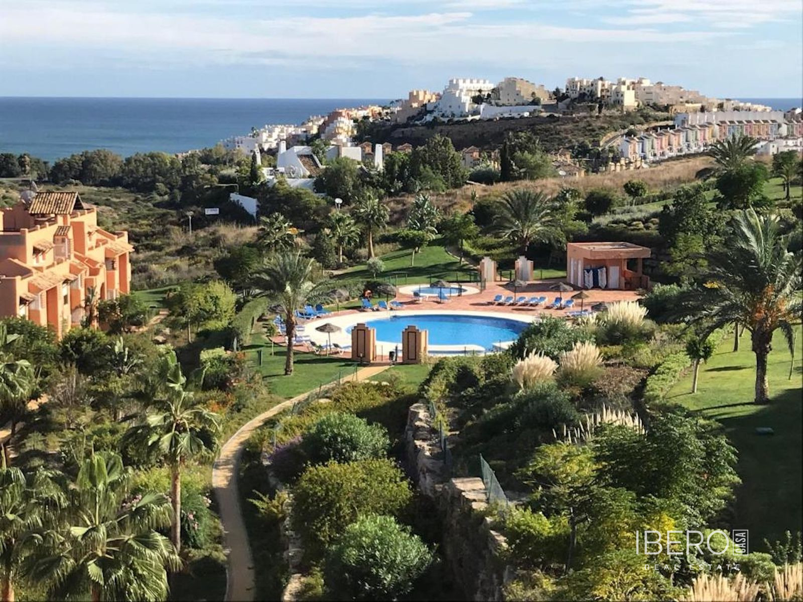 Byt 3+kk Casares Playa