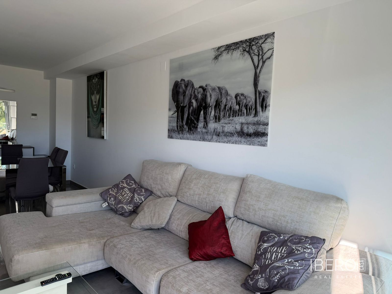 Apartamento de 2 dormitorios, Estepona