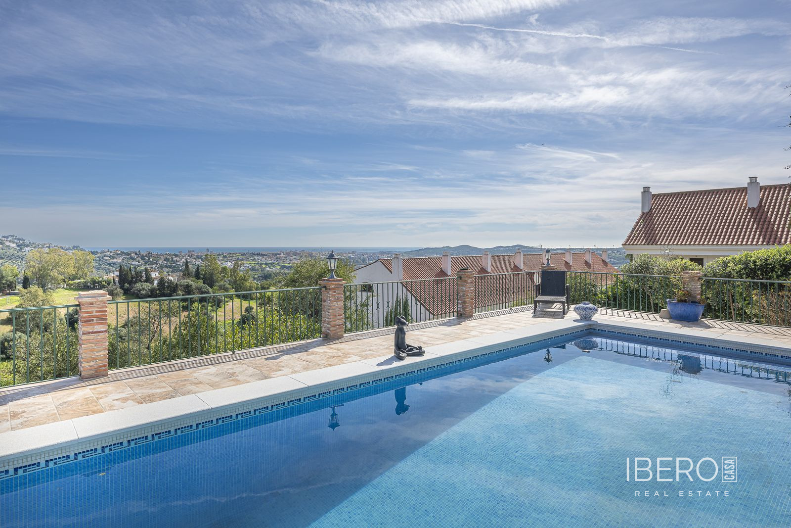 Renovated 3-bedroom house with sea view, Mijas Golf