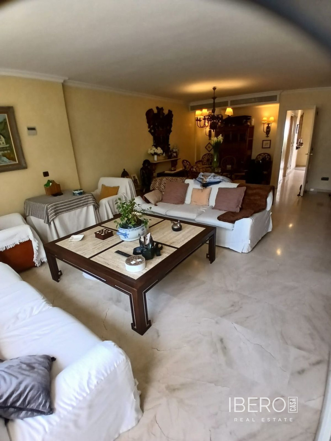 Casa de 3 dormitorios con vistas a la montaña, Estepona