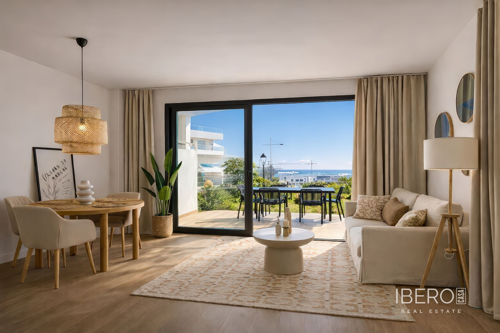 Nový apartmán se 2 ložnicemi a výhledem na moře, Estepona