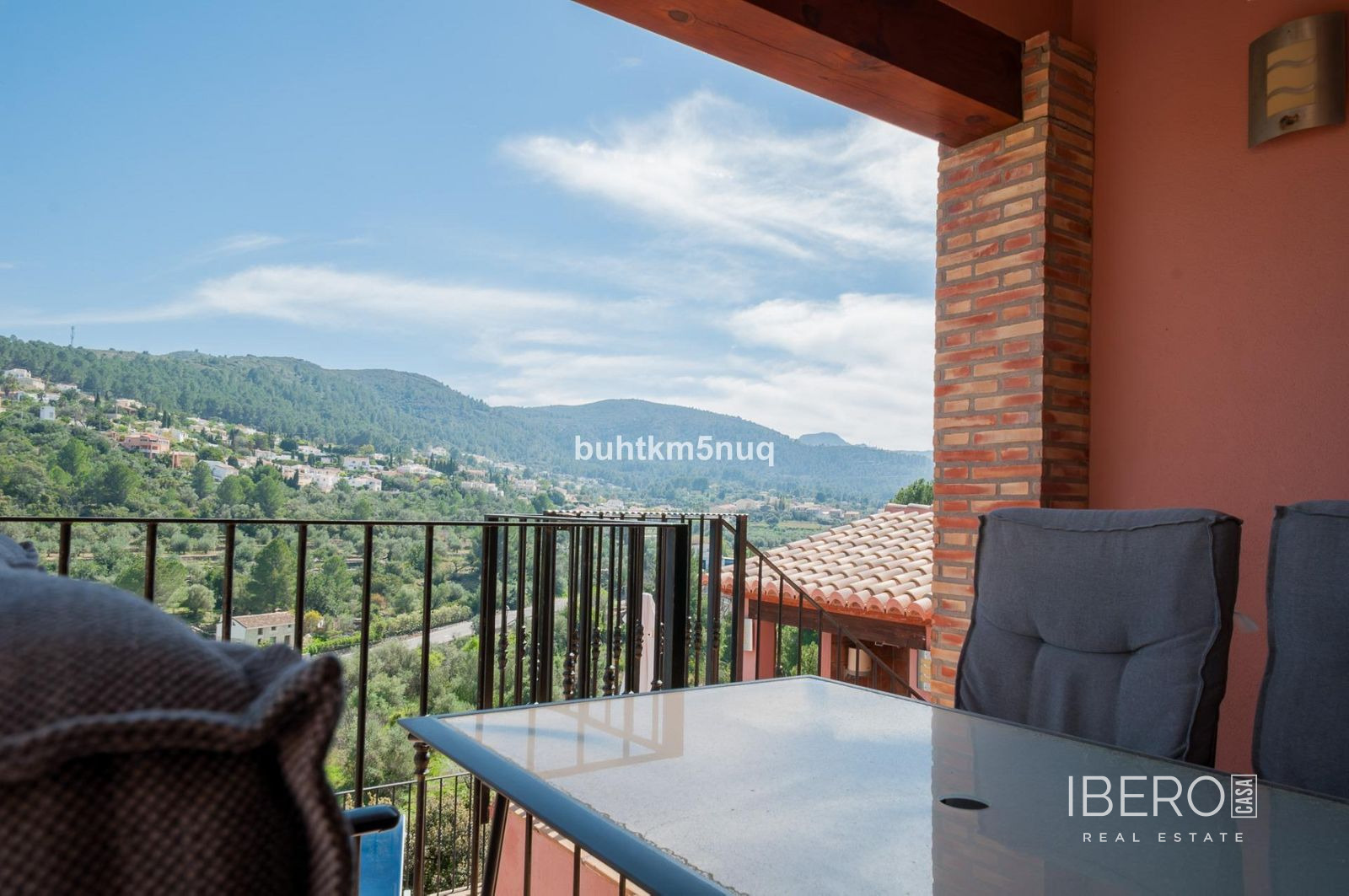 5-bedroom house with sea view, Orba