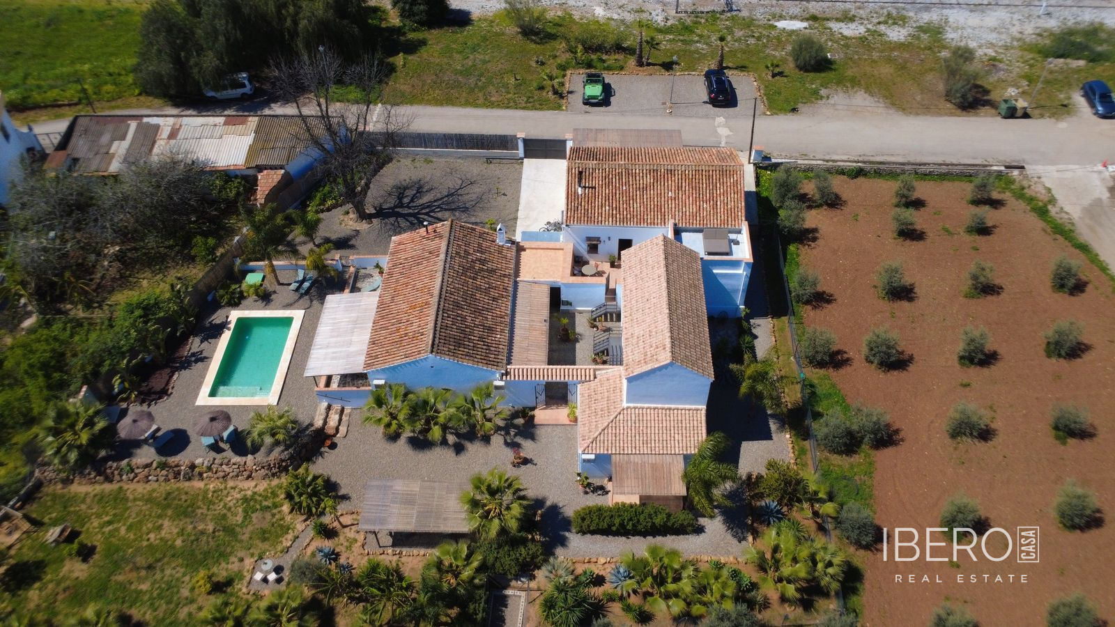 Casa de 8 dormitorios con vistas a la montaña, Alora