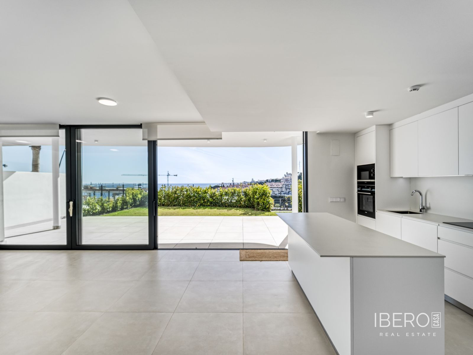 Nový apartmán se 3 ložnicemi a výhledem na moře, Fuengirola