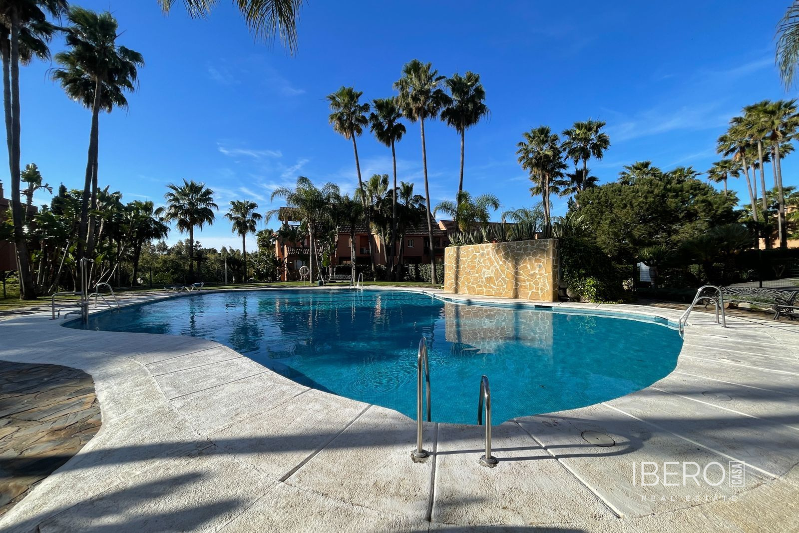 Byt 3+kk Casares Playa