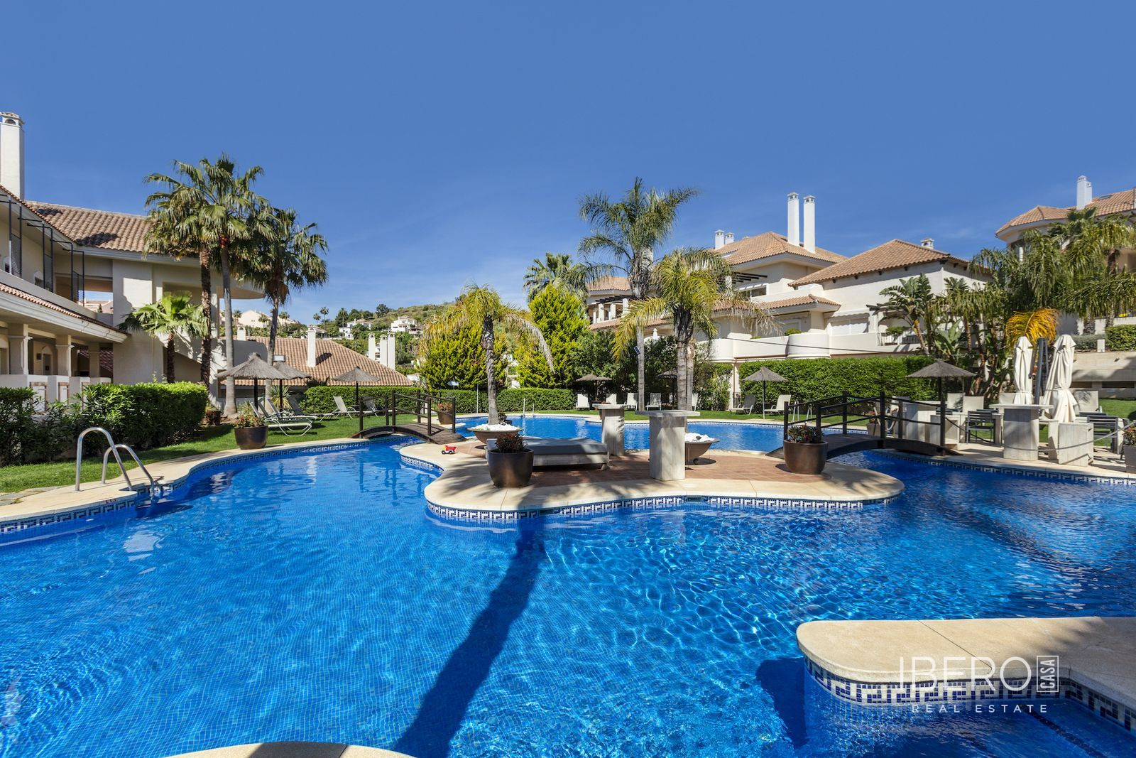 Apartmán se 2 ložnicemi kousek od mariny, Nueva Andalucía