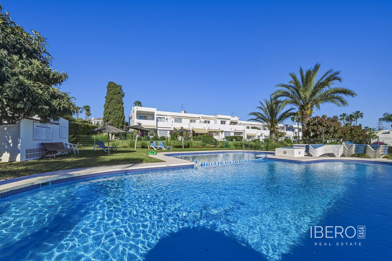 Dům se 2 ložnicemi kousek od mariny, Marbella