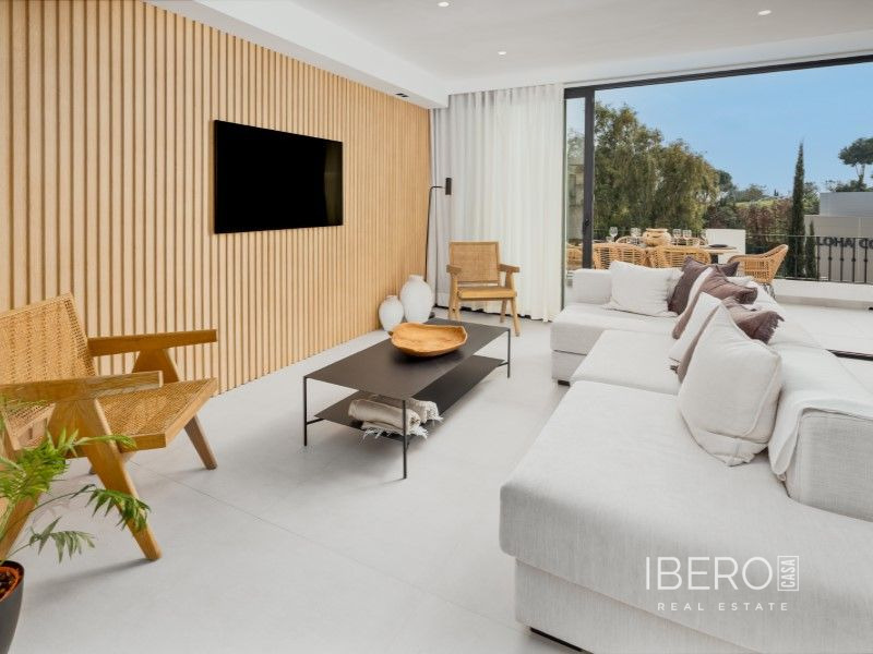 Casa reformada de 3 dormitorios cerca del golf, Nueva Andalucía