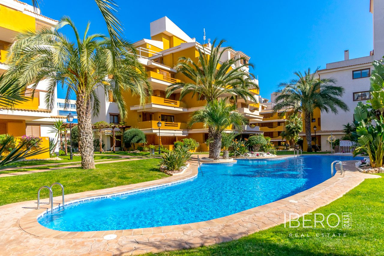 Apartmán se 2 ložnicemi, Punta Prima