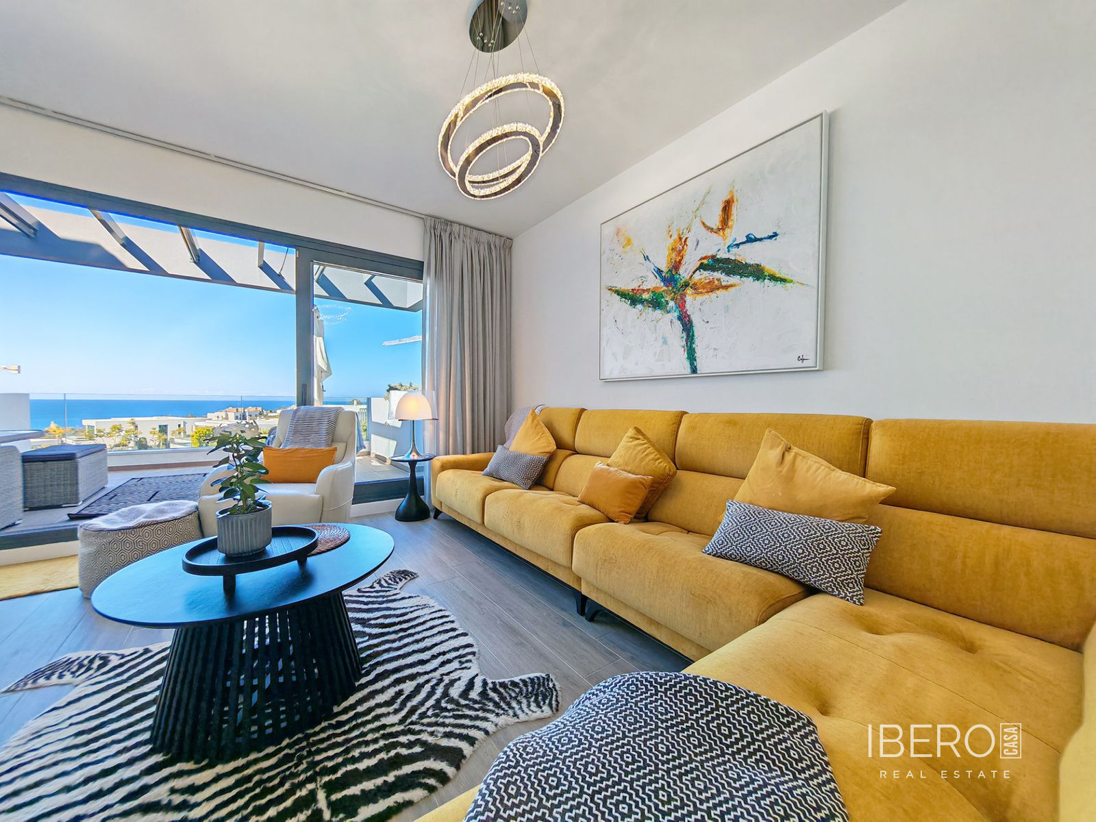 Apartmán se 3 ložnicemi a výhledem na moře, Cabopino