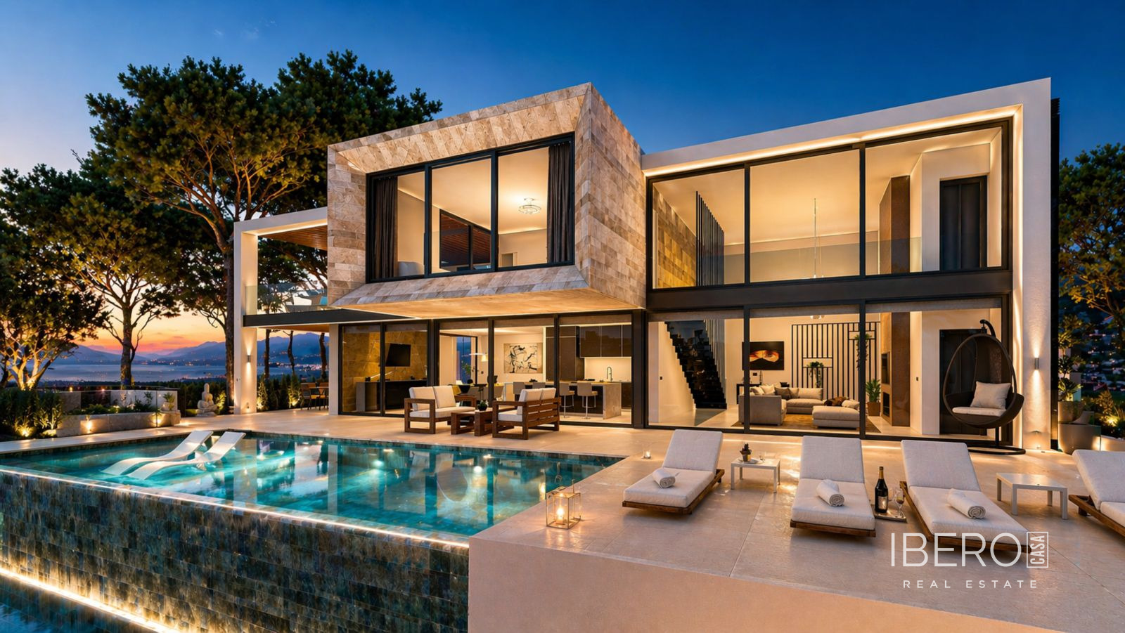 Nový dům se 4 ložnicemi kousek od golfu, Sotogrande