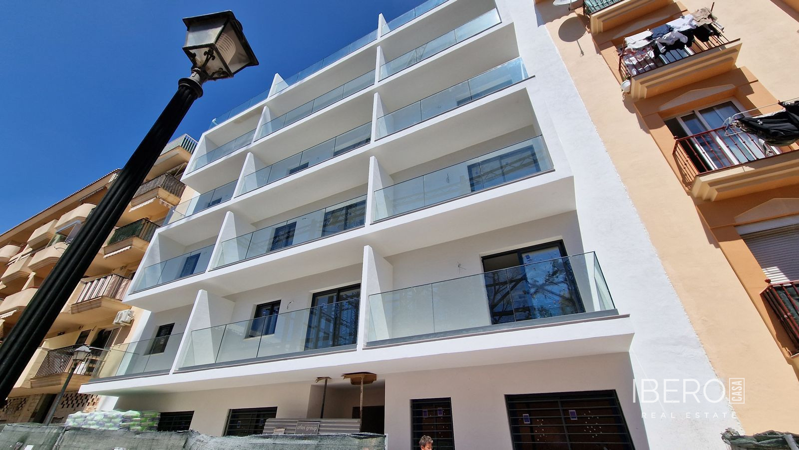 Nový apartmán se 2 ložnicemi kousek od mariny, Fuengirola