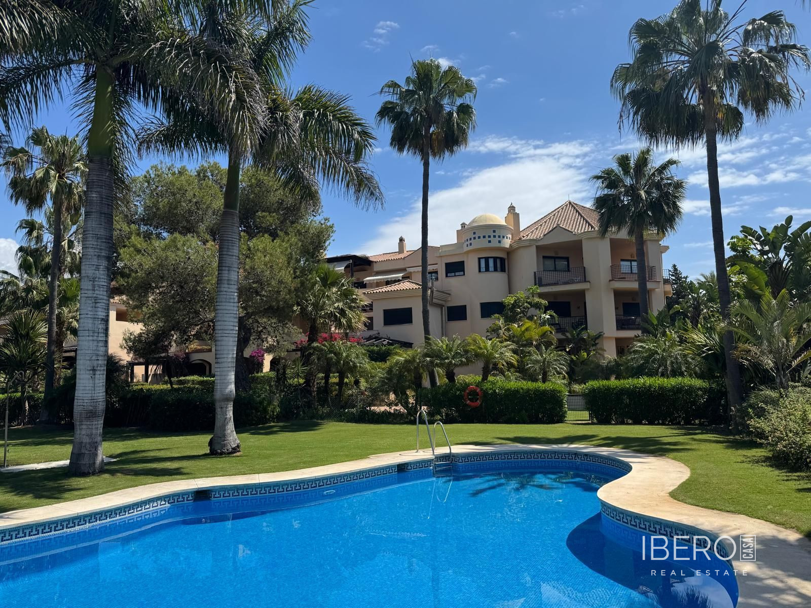 Apartamento de 2 dormitorios cerca del puerto deportivo, Puerto Banús