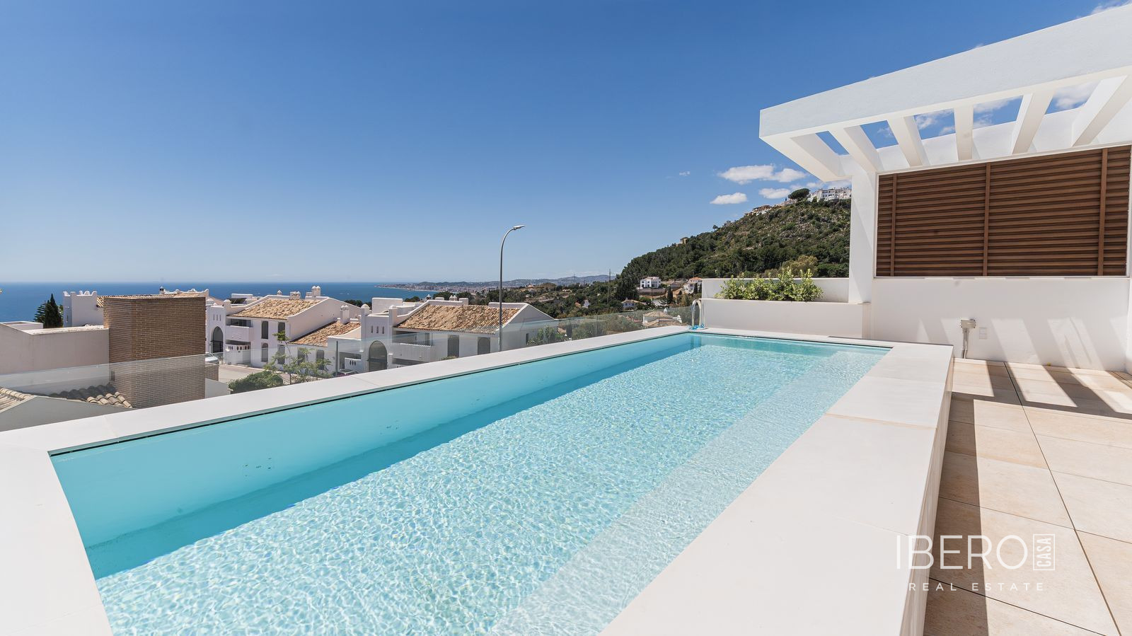 Nový dům s 5 ložnicemi a výhledem na moře, Benalmadena