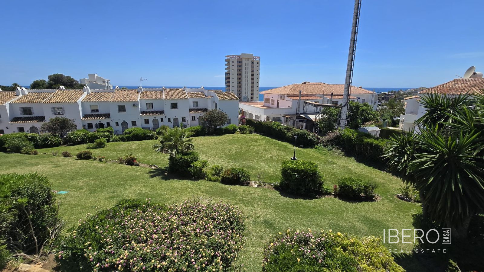 Zrekonstruovaný dům se 2 ložnicemi a výhledem na moře, Riviera del Sol
