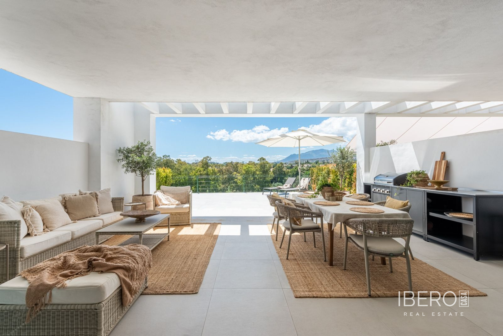 Casa de obra nueva de 4 dormitorios, San Pedro de Alcántara