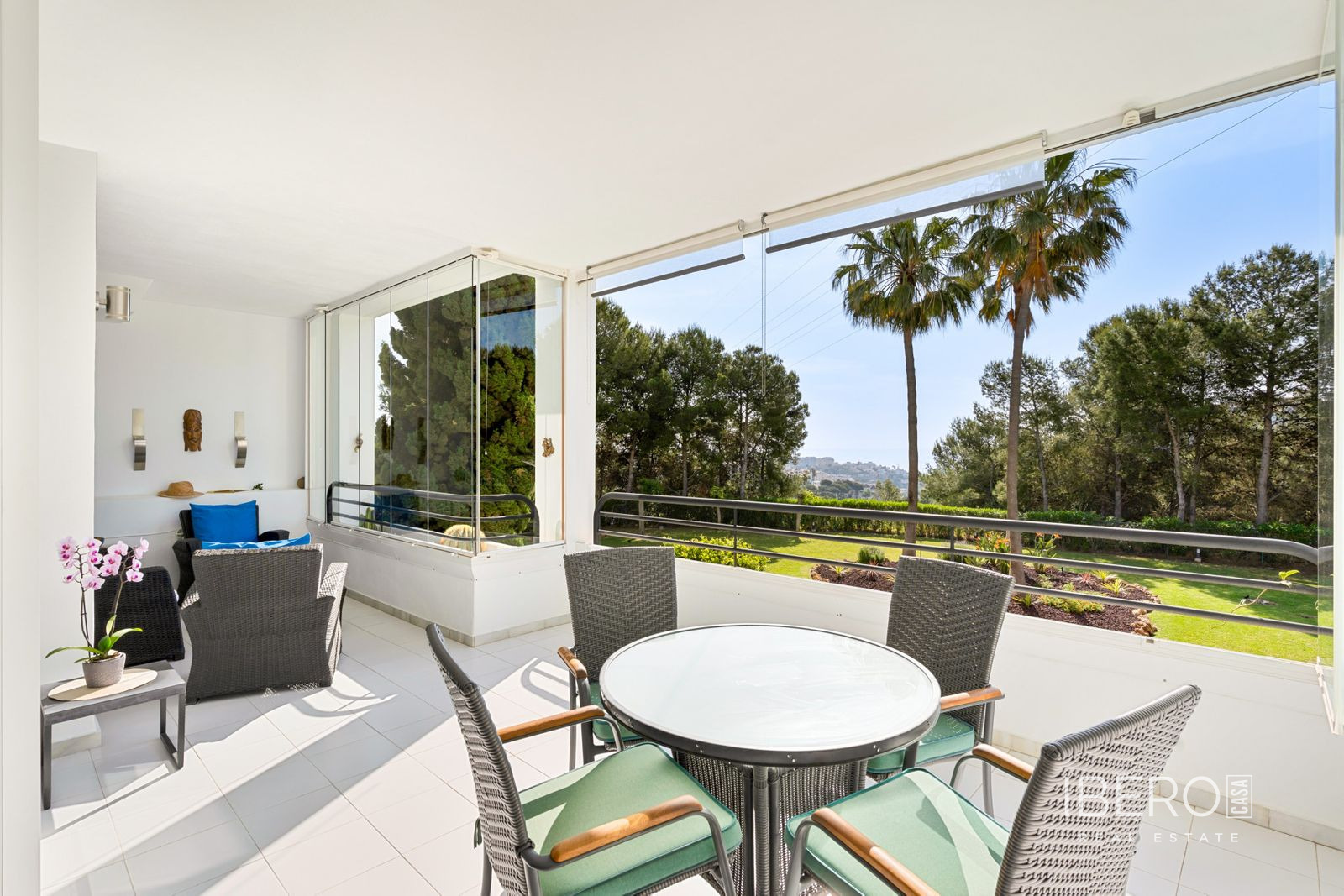 2-bedroom apartment with sea view, Mijas Costa