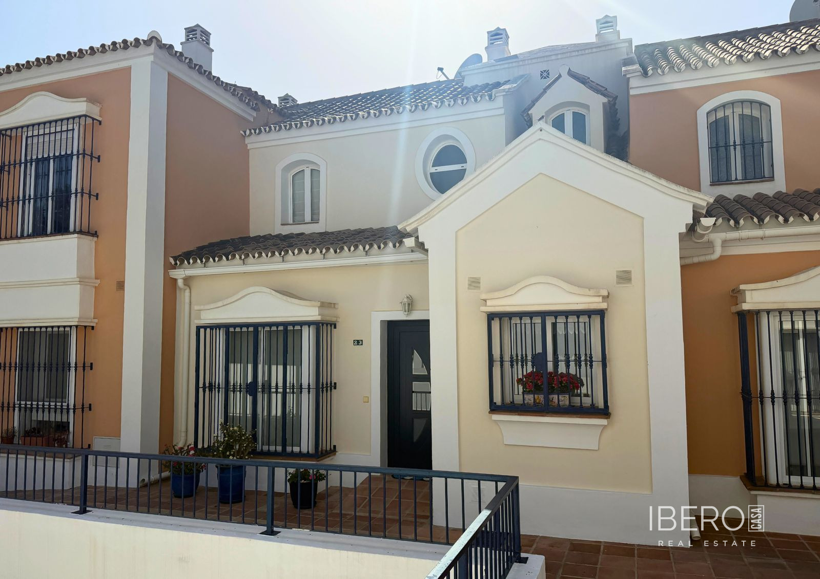 Dům se 3 ložnicemi kousek od mariny, Nueva Andalucía