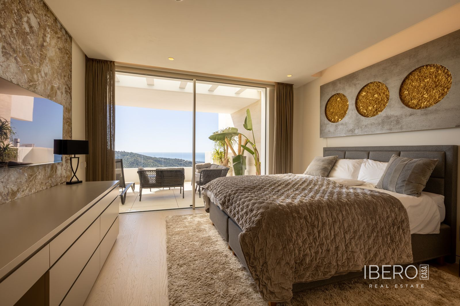 Apartmán se 3 ložnicemi a výhledem na moře, Marbella