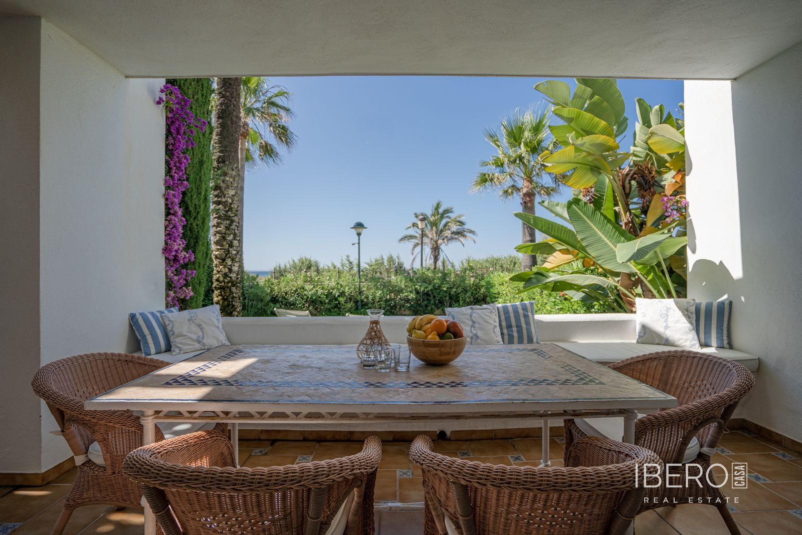 3-bedroom apartment with sea view, Marbella