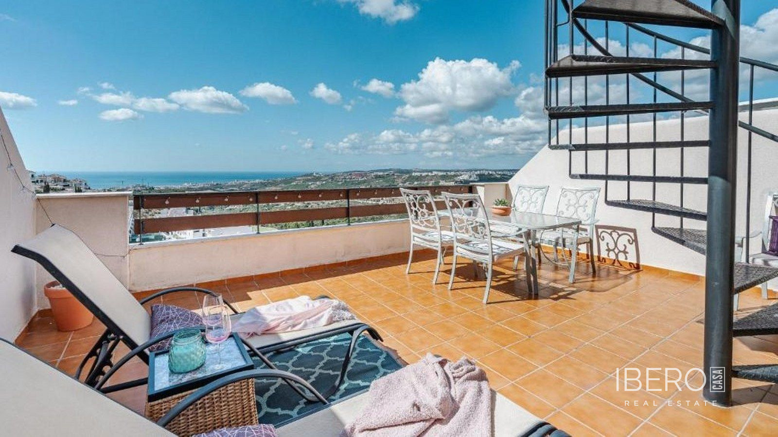 Apartamento de 3 dormitorios con vistas al mar, Doña Julia