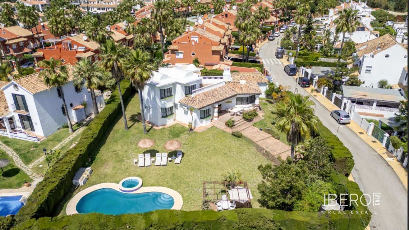 Dům se 4 ložnicemi a výhledem na moře, Estepona