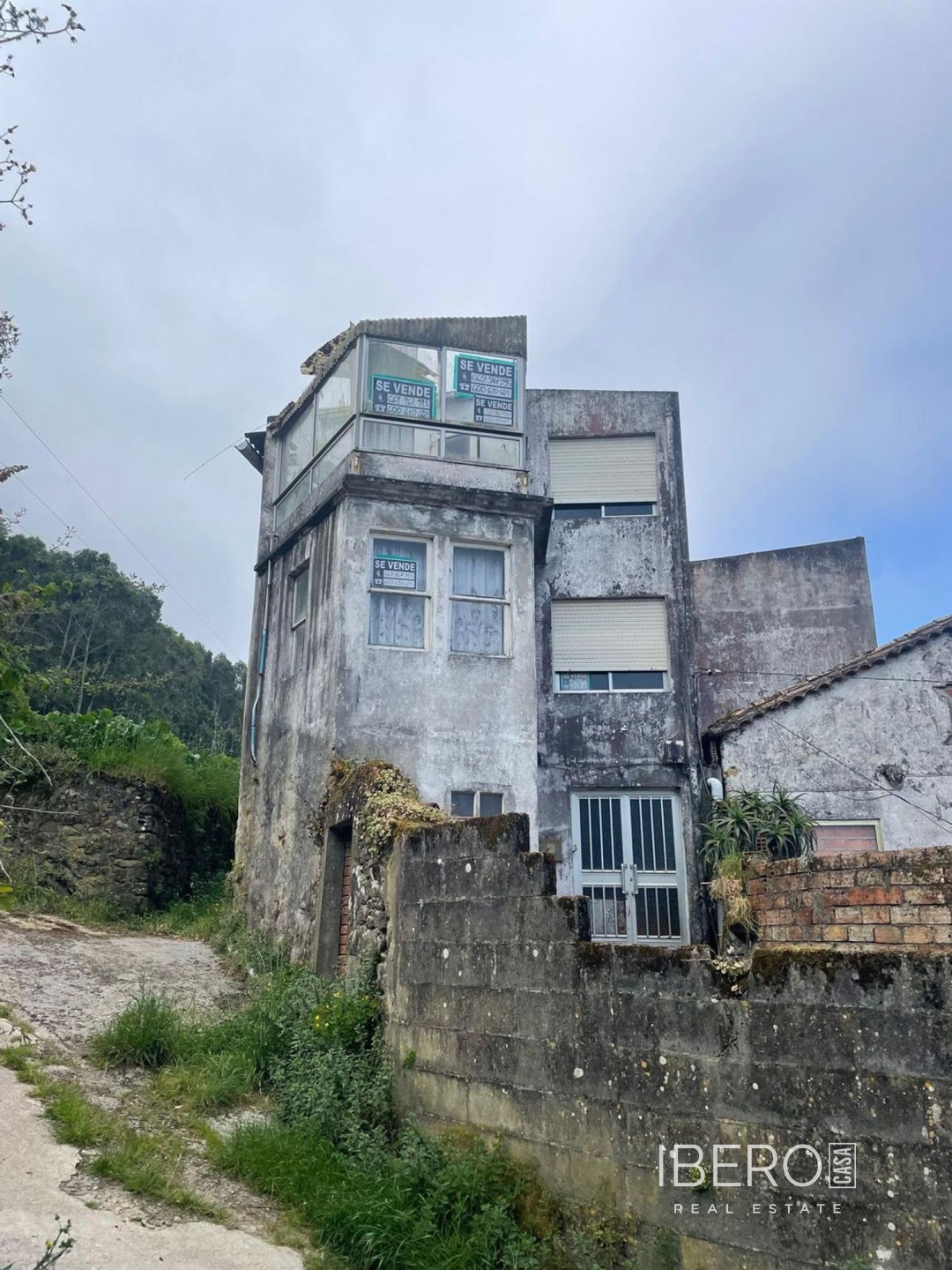 Casa de 4 dormitorios, A Guarda