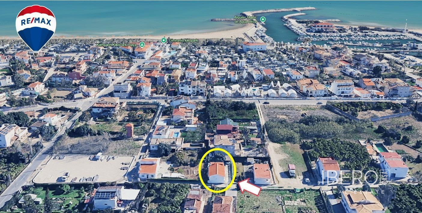 Dům se 2 ložnicemi, Oliva