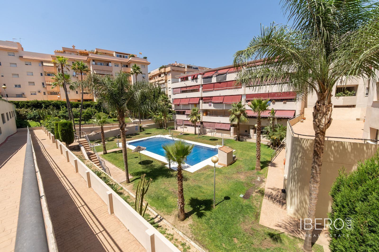 Zrekonstruovaný apartmán se 2 ložnicemi, Mijas
