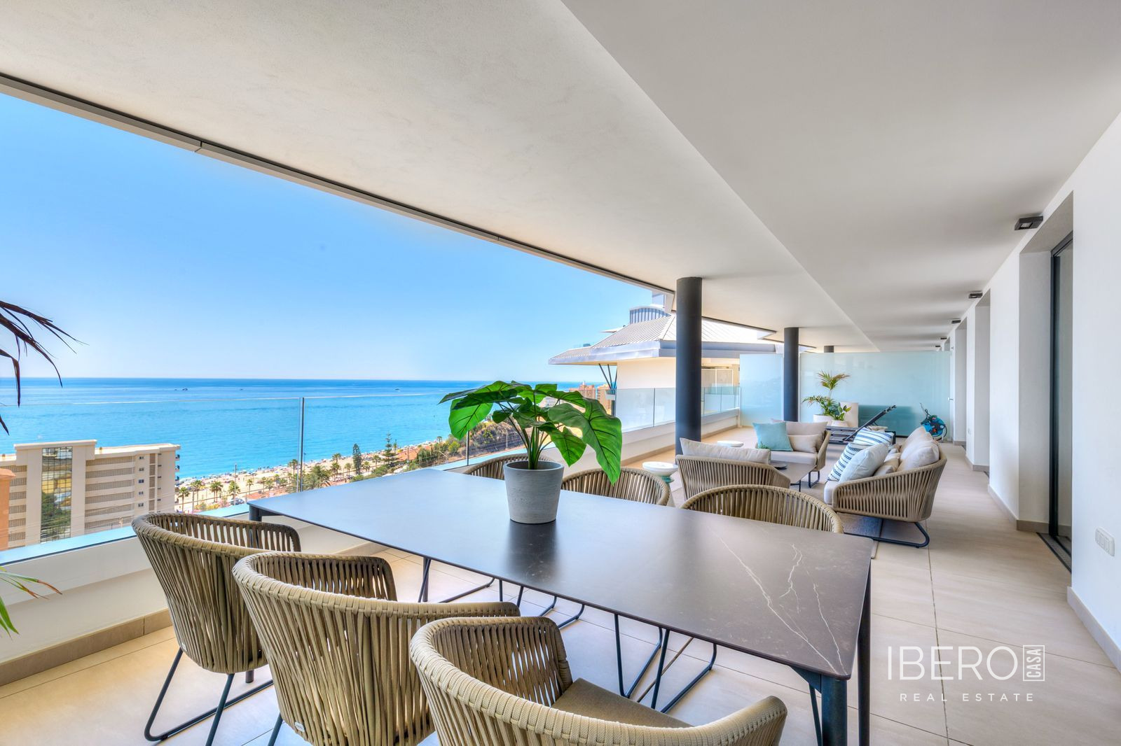Apartmán se 3 ložnicemi a výhledem na moře, Fuengirola