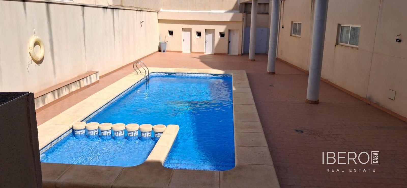 Apartmán se 3 ložnicemi, Redován
