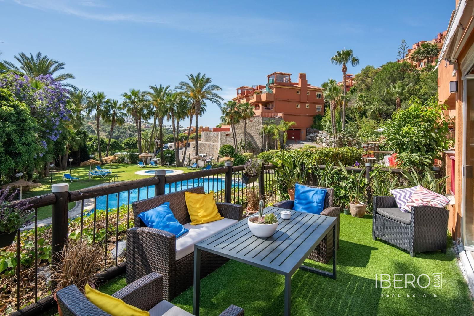 Zrekonstruovaný apartmán se 2 ložnicemi, Reserva de Marbella