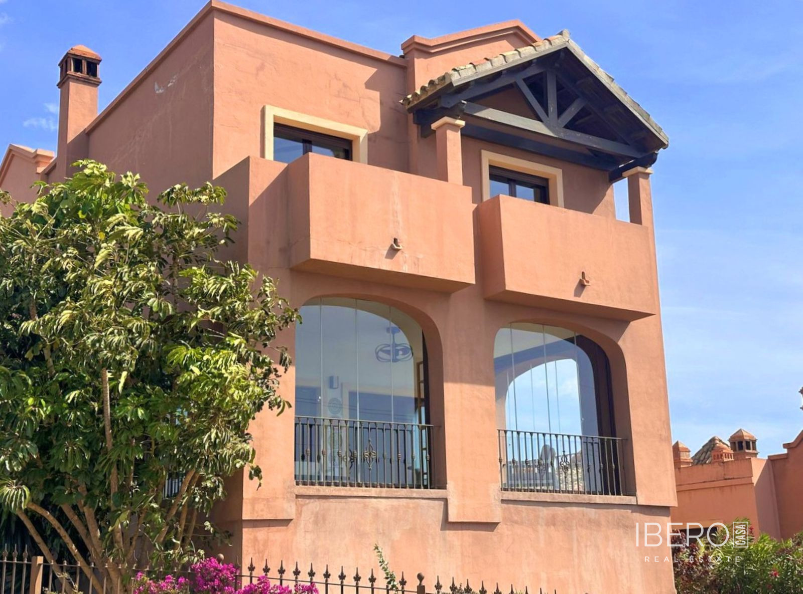 Dům s 5 ložnicemi a výhledem na moře, Estepona