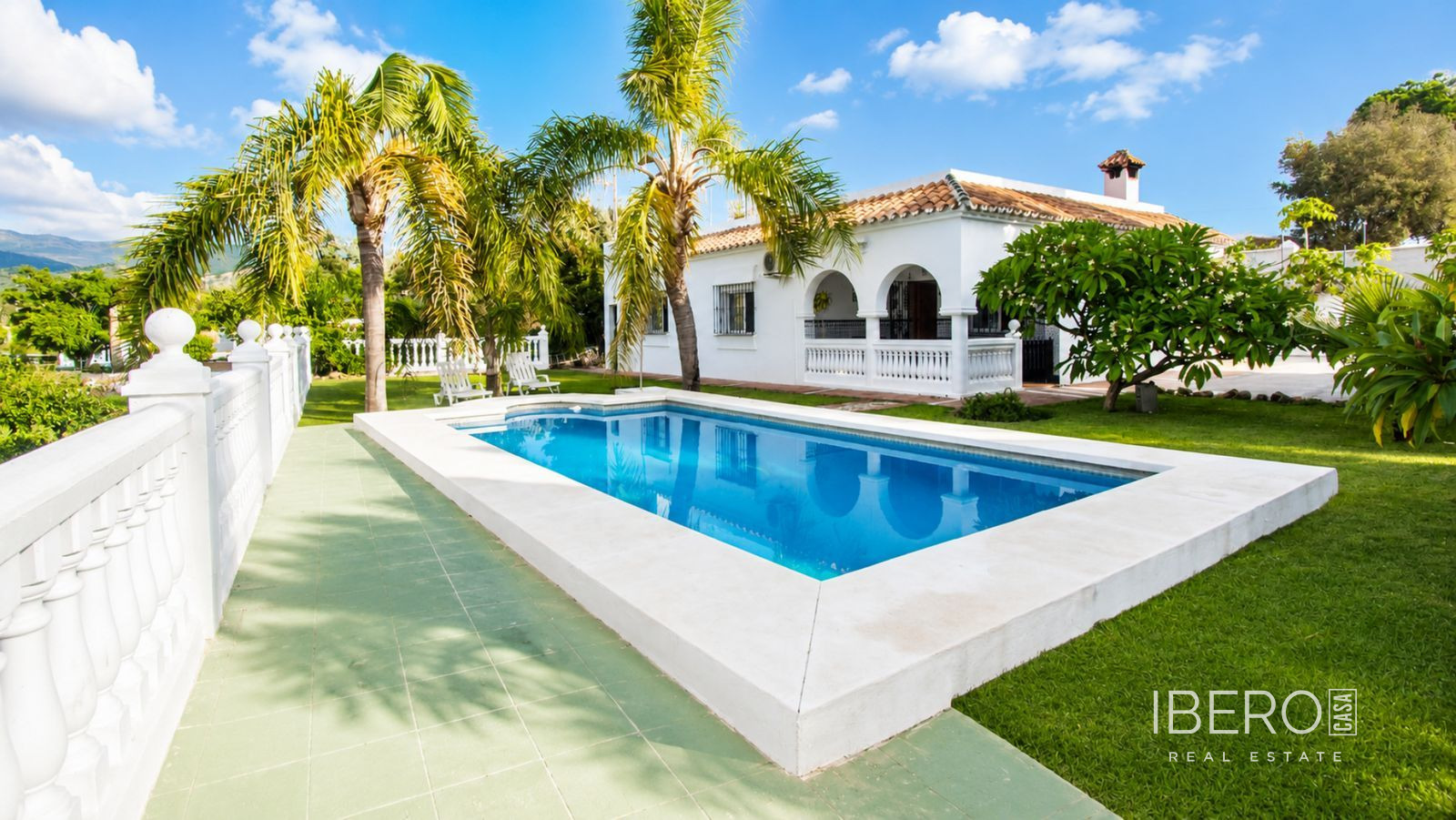 Dům se 3 ložnicemi kousek od mariny, Estepona