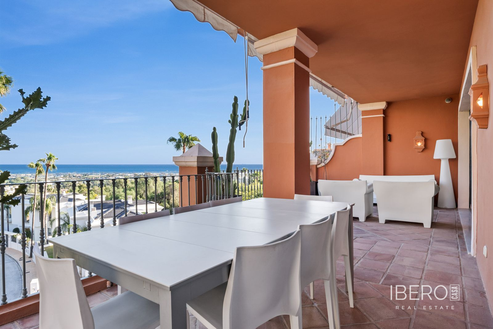 Apartamento de 3 dormitorios con vistas al mar, Monte Halcones