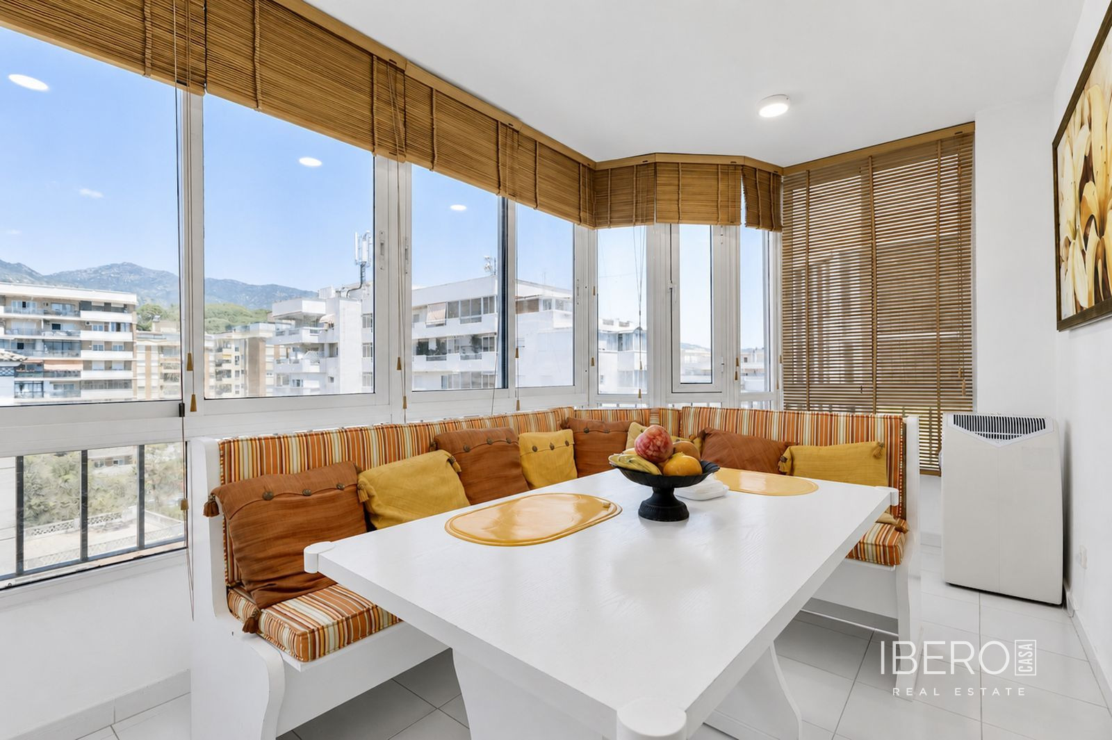 Zrekonstruovaný apartmán se 3 ložnicemi a výhledem na moře, Marbella
