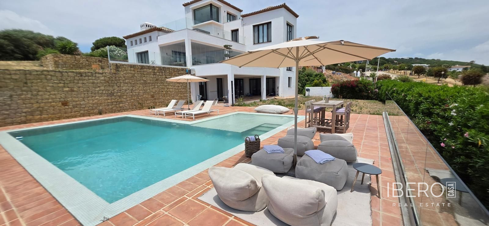 Dům s 5 ložnicemi a výhledem na moře, Sotogrande