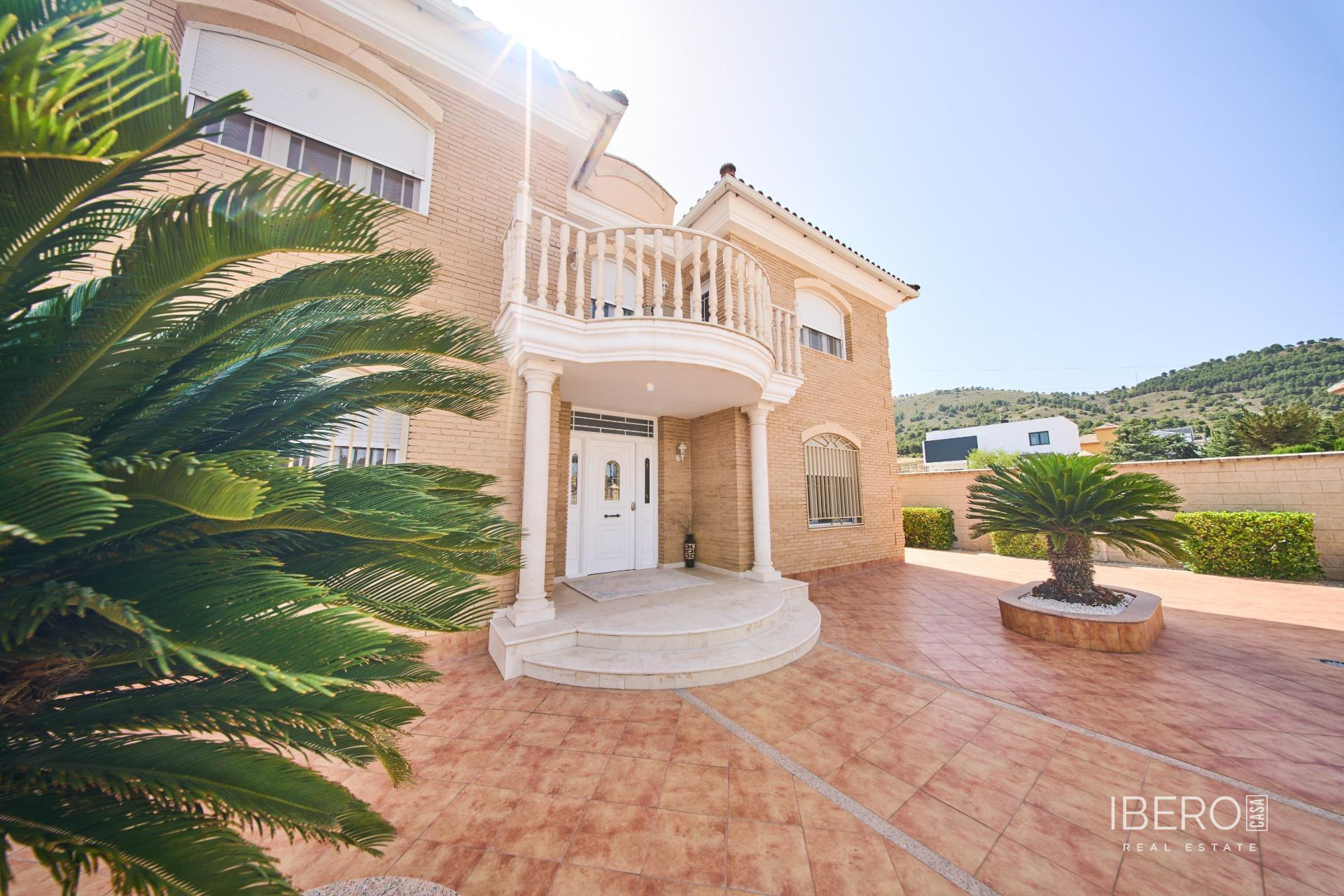 3-bedroom house, Dilar