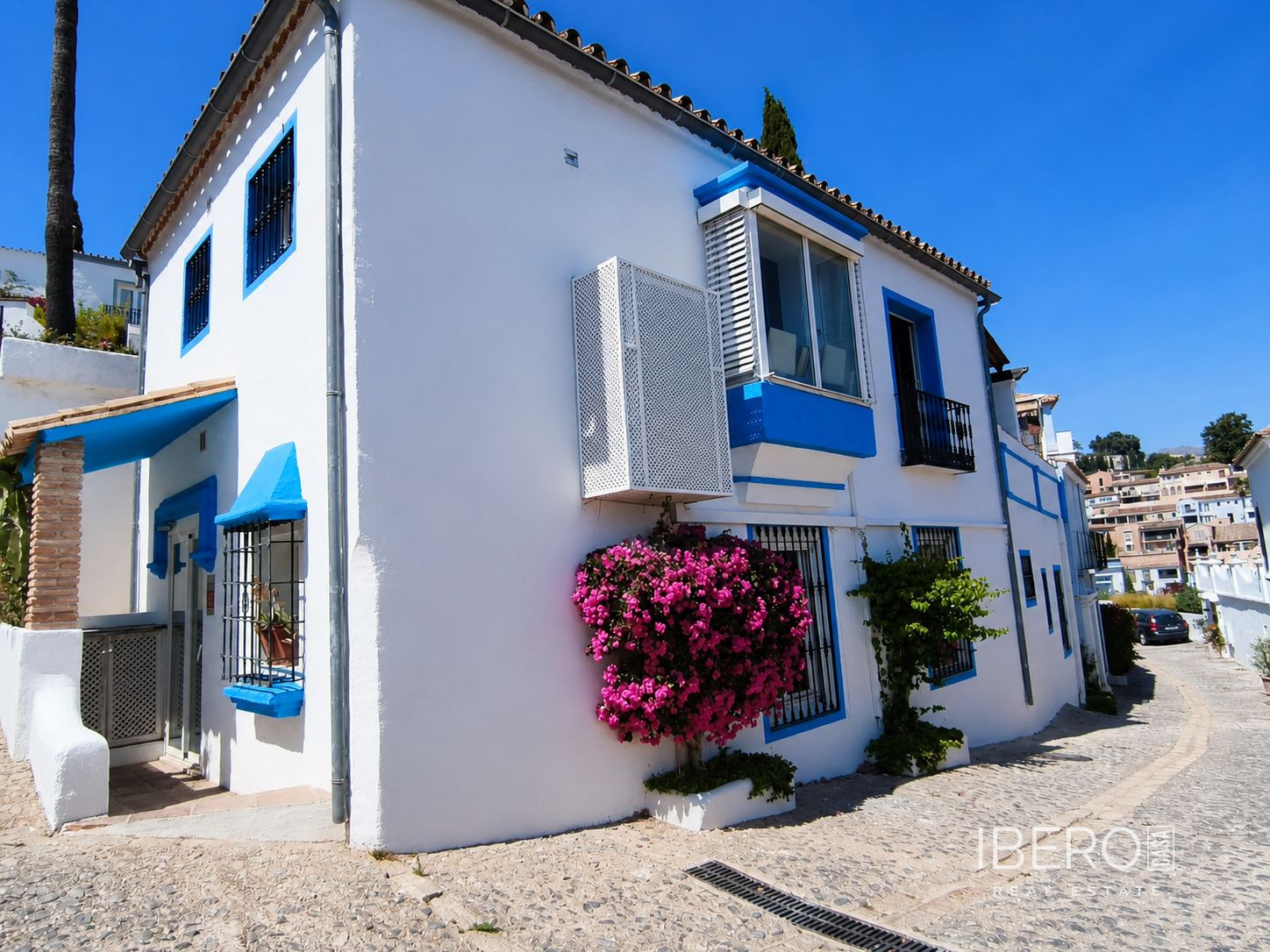 Casa a reformar de 3 dormitorios con vistas al mar, El Madroñal