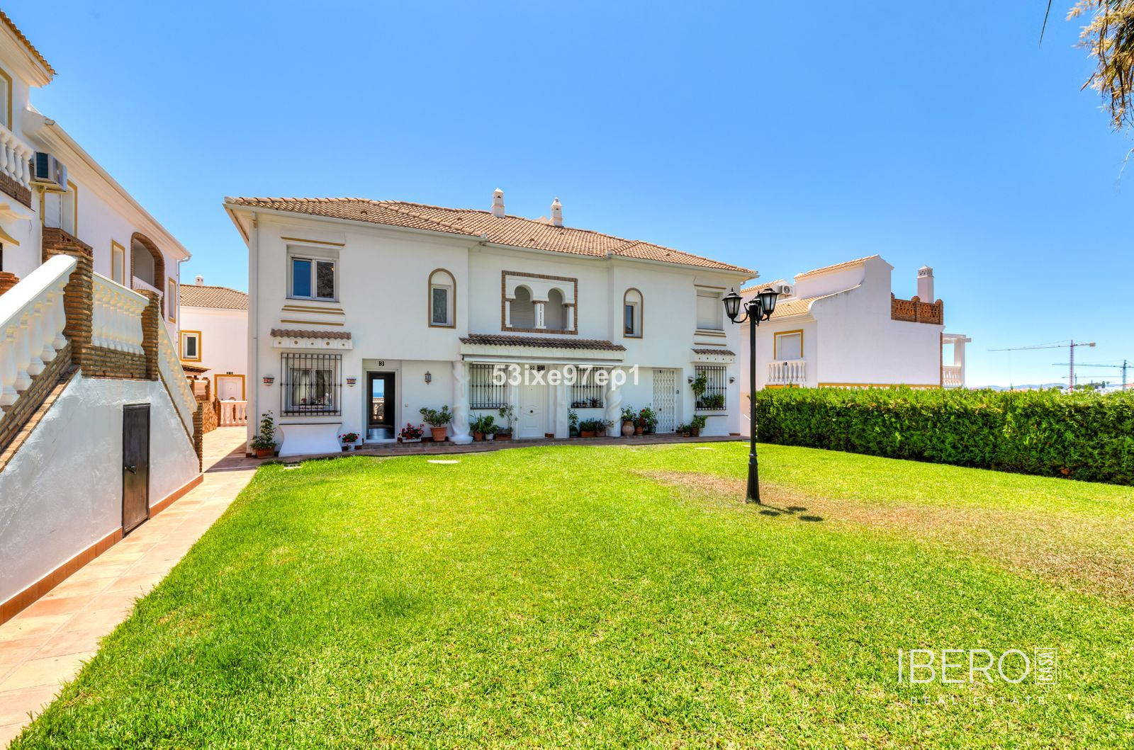 Zrekonstruovaný dům se 2 ložnicemi a výhledem na moře, Fuengirola
