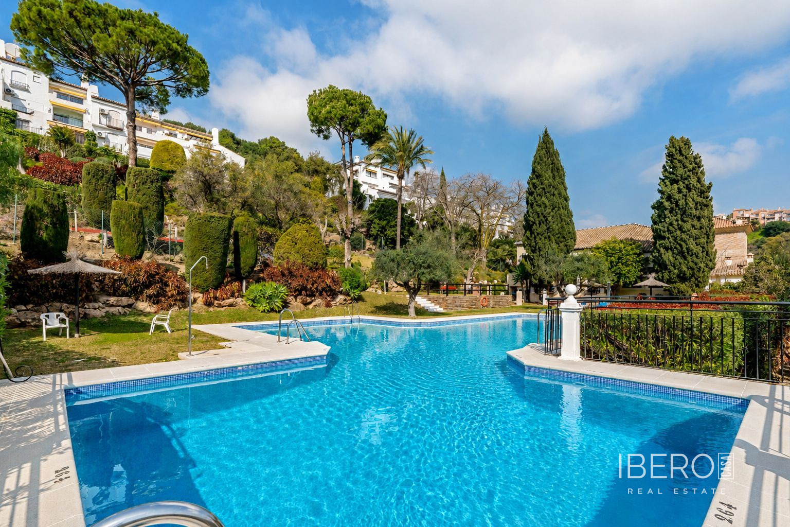 Renovated 2-bedroom apartment with sea view, Los Almendros