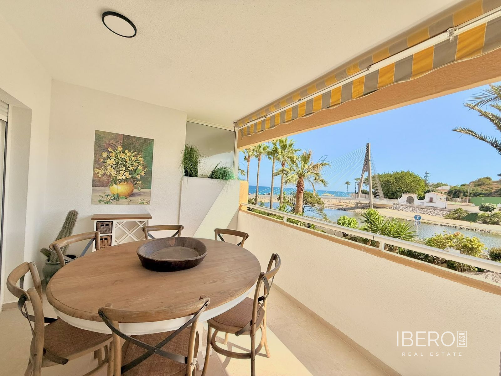 Zrekonstruovaný apartmán se 2 ložnicemi a výhledem na moře, Fuengirola