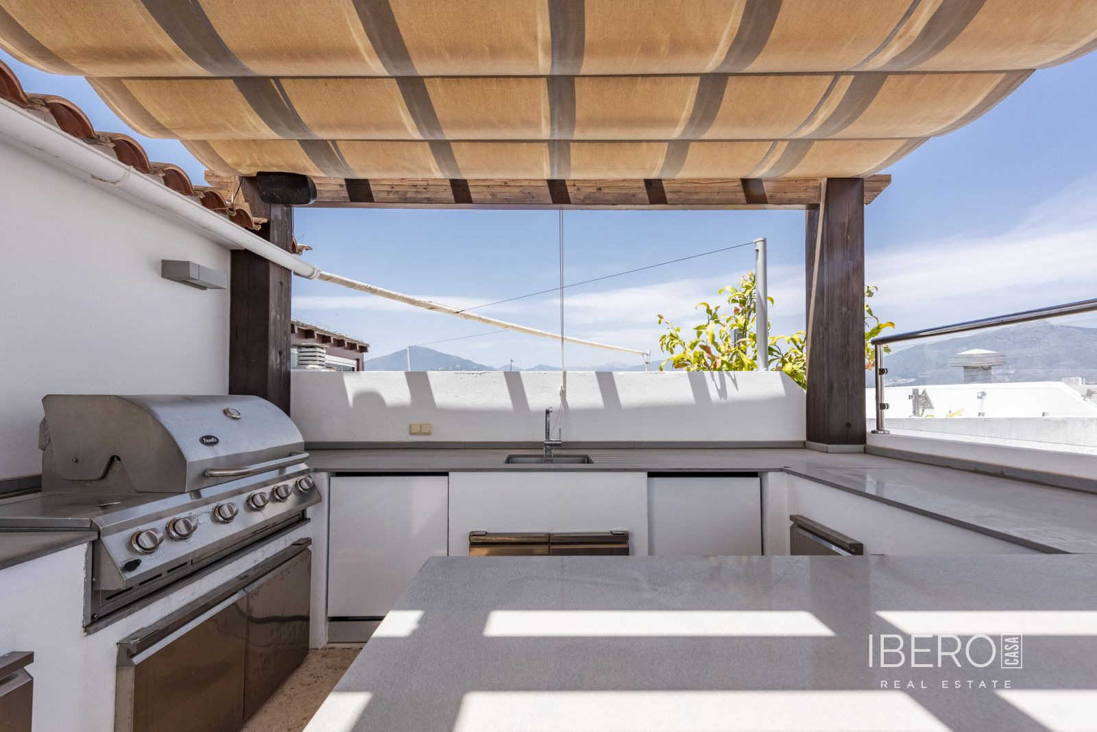 Apartmán se 3 ložnicemi a výhledem na moře, San Pedro de Alcántara