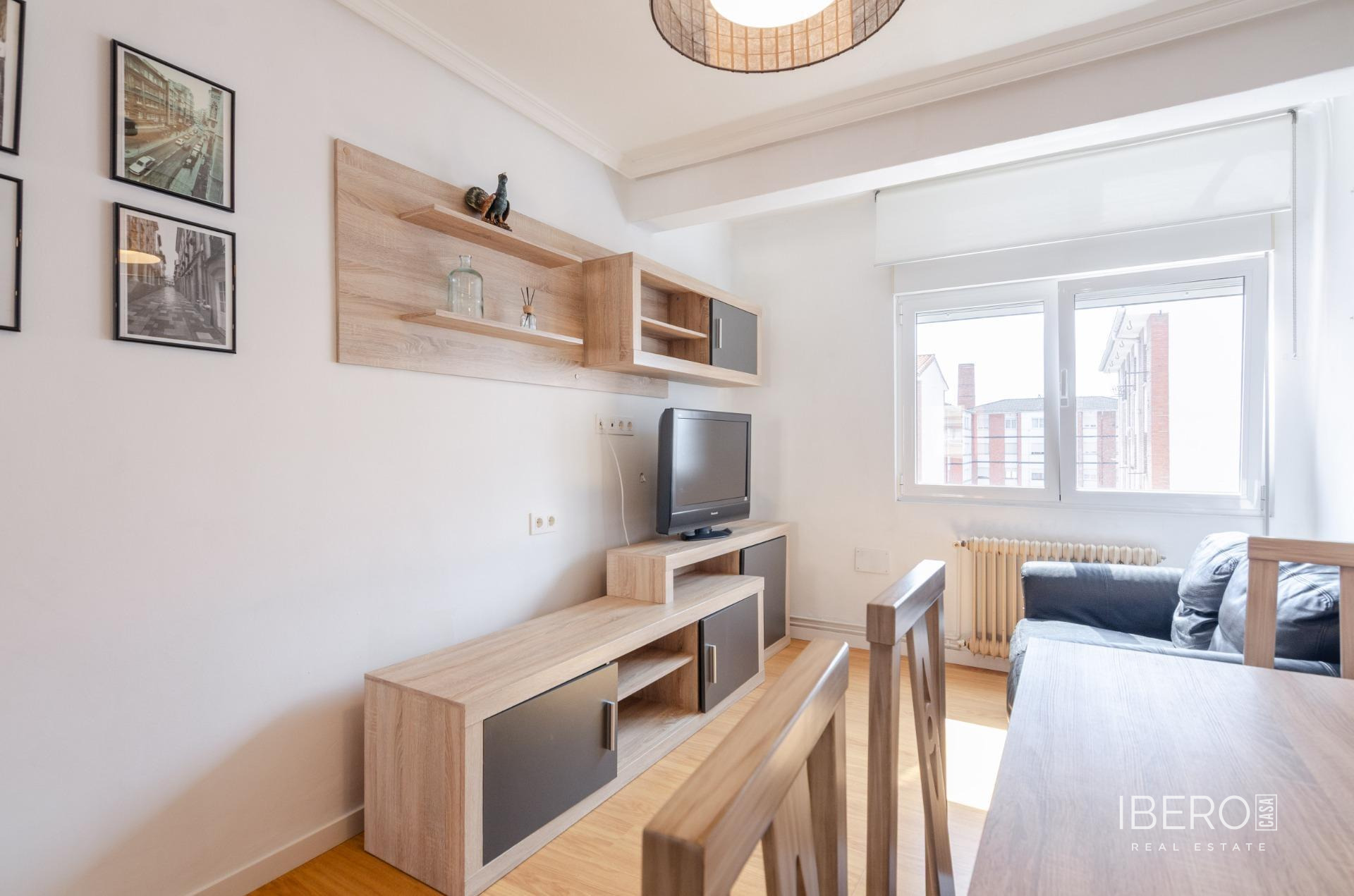 Apartmán se 3 ložnicemi, Aviles