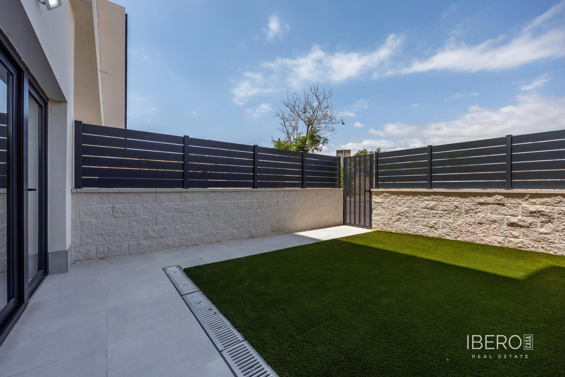 Rozestavěný apartmán 75 m² kousek od moře, Villajoyosa