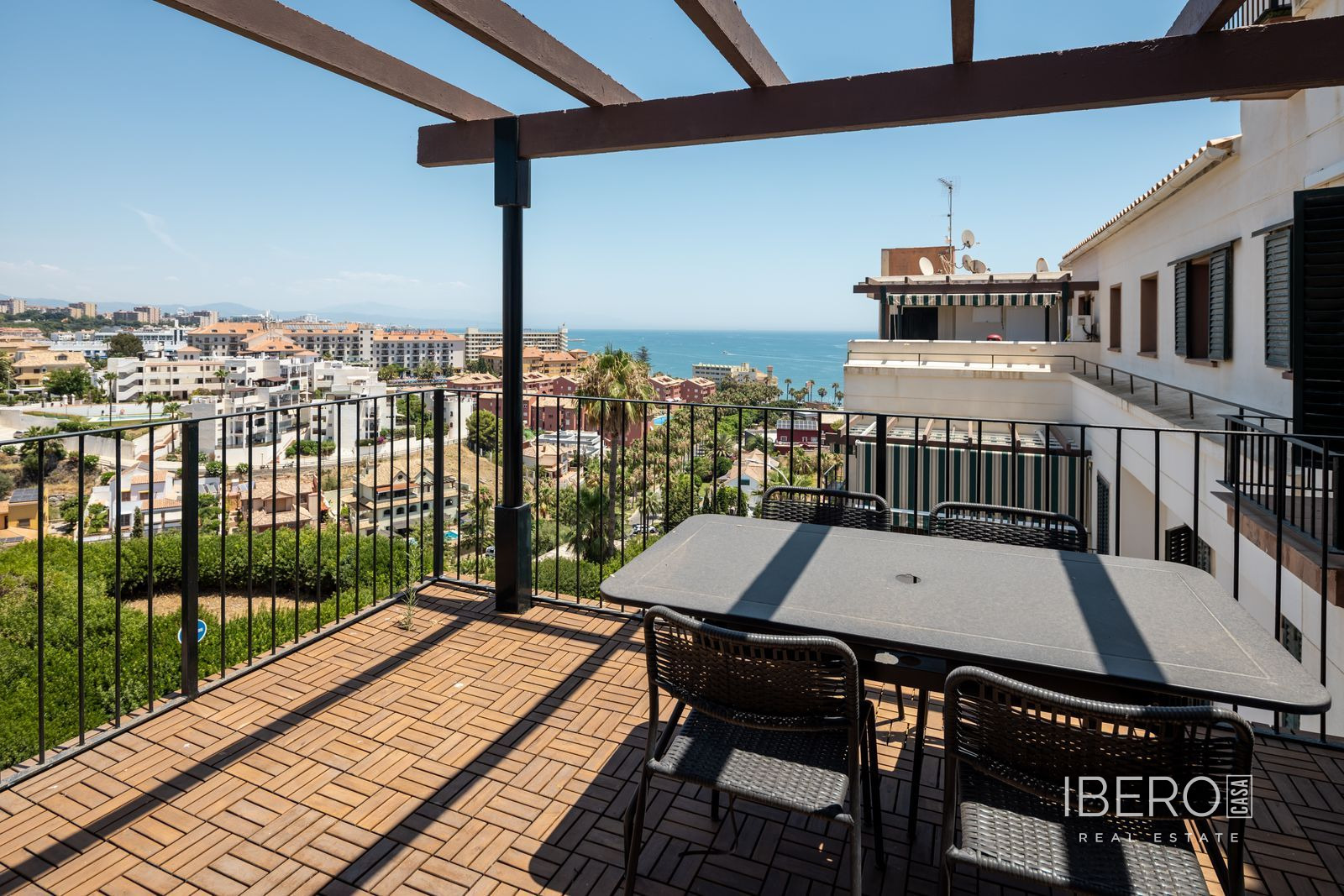 Apartmán se 2 ložnicemi a výhledem na moře, Benalmadena
